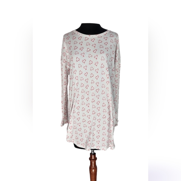 ♥️ VICTORIA'S SECRET SCOOP NECK RED HEART SLEEP SHIRT - SIZE M/M ♥️ - Picture 1 of 8